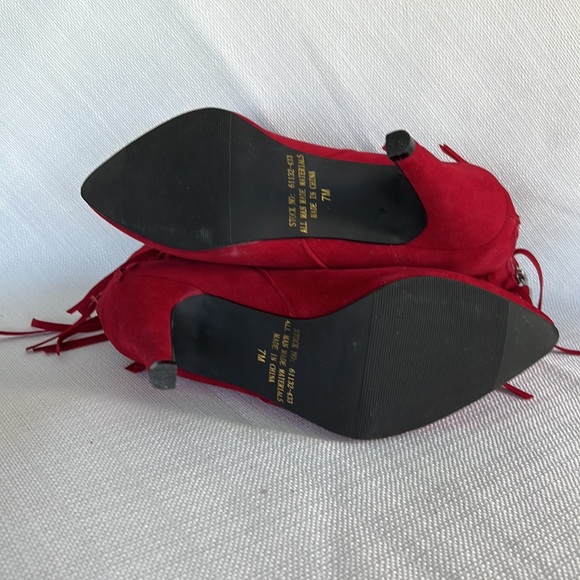NEW Red Fringe Booties - Picture 4 of 5